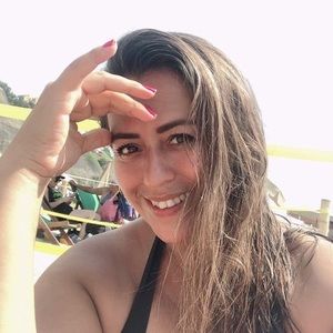 Meet your Posher, Ana